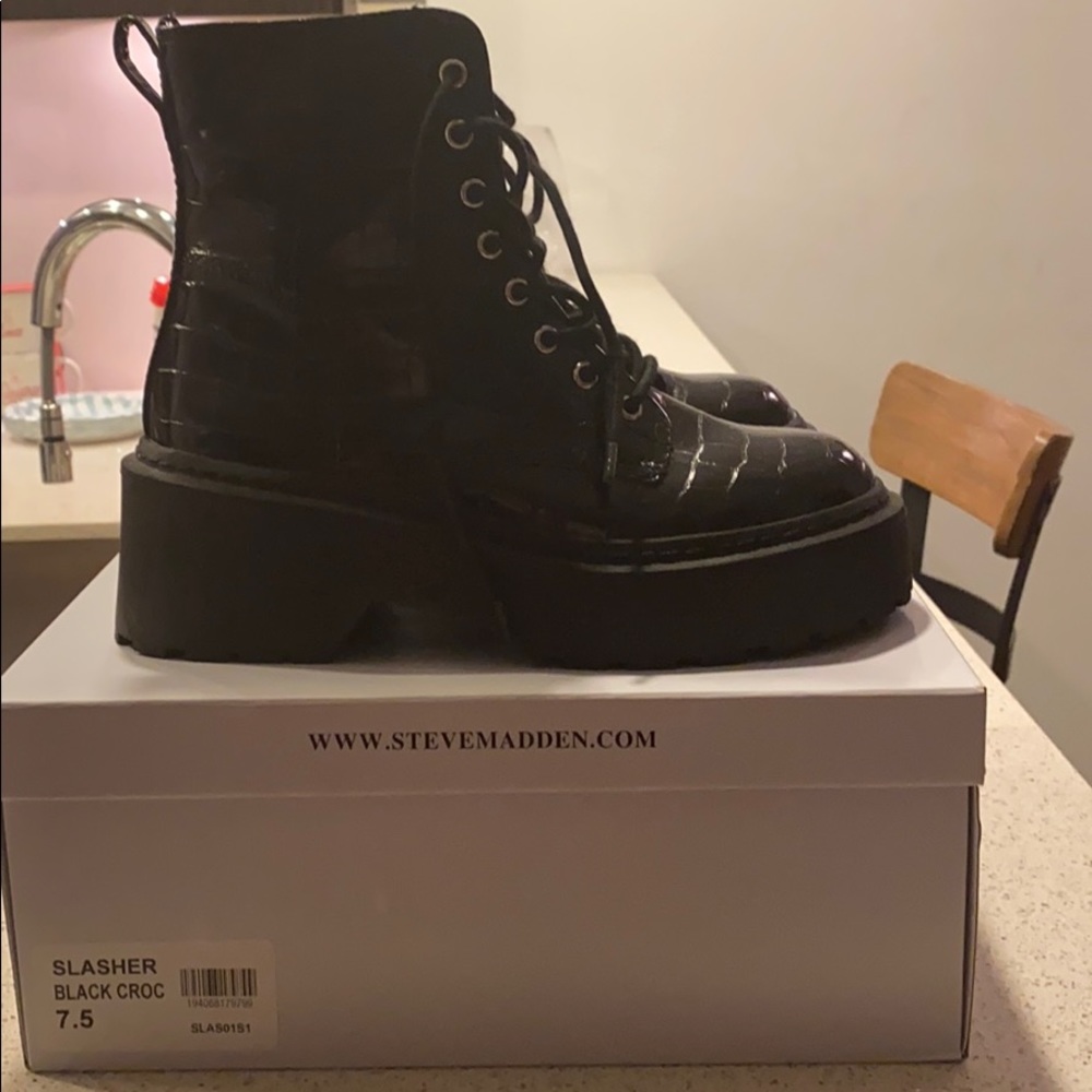 Boots worn once